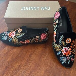 Johnny Was Bianca smocking Loafers 7.5